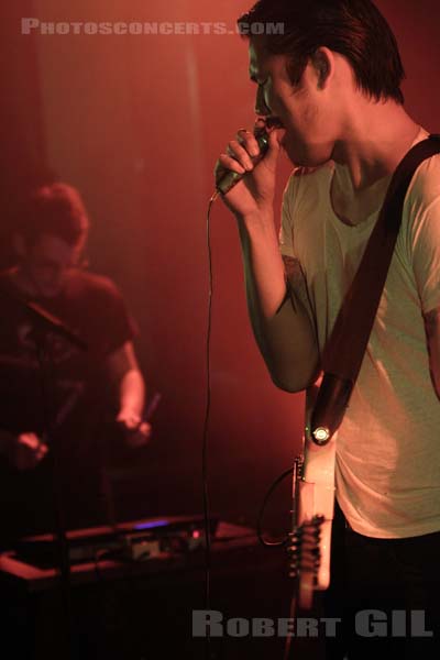 DIRTY BEACHES - 2012-02-19 - PARIS - La Maroquinerie - 